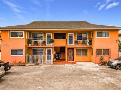 1652 W 42nd Pl #2