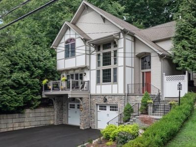 429 E Shore Trl