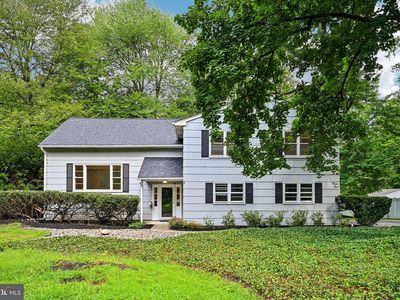 28 Pine Knoll Dr