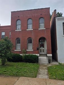 2723 Allen Ave