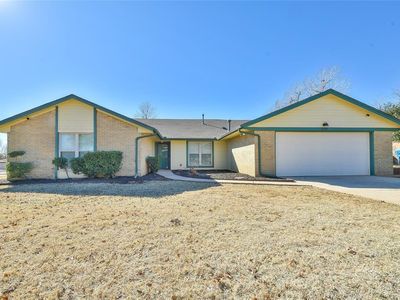 3317 Hunting Hawk Cir