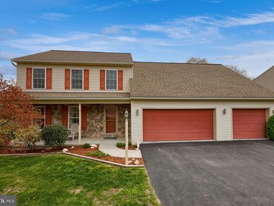 435 N Burberry Ln