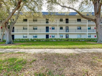 104 Capri Isles Blvd APT 209