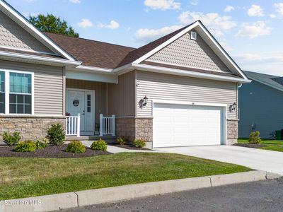 104 Normandy Dr
