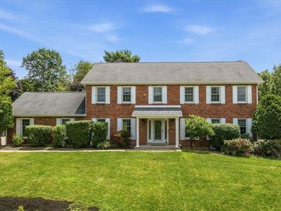 121 Northbrook Dr