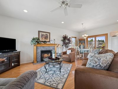 342 Overlook Dr