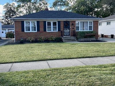 Property at 5920 Glenwood Ave, Maple Heights, OH