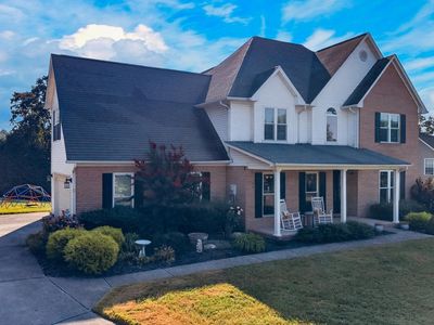 4613 Shadowland Way