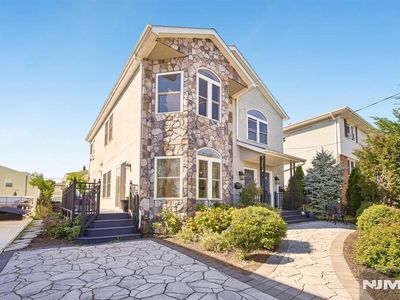 36 Columbia Avenue