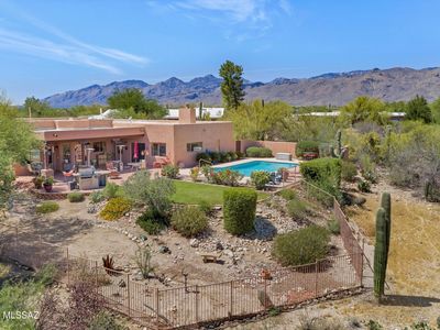 2210 N Arbor Vista Dr