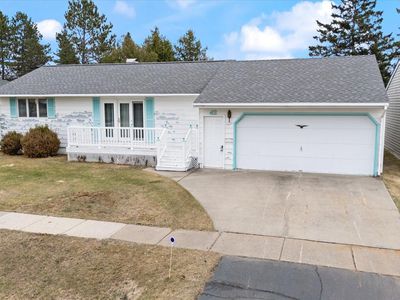 42 Garden Cir