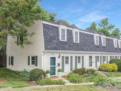 Property at 8001 Regent Park Ln, Charlotte, NC