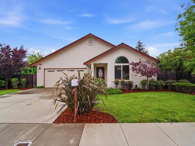 3759 La Costa Ave