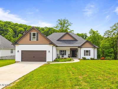 320 Wagon Ln
