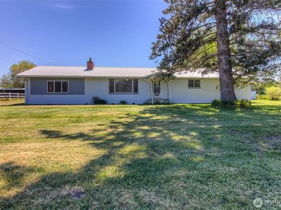 Property at 11704 Gilbert Road, Yakima, WA