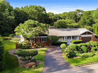 20 Oak Dell Cir