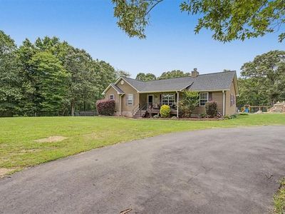 1366 Bethlehem Rd