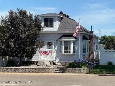 227 S Main Ave