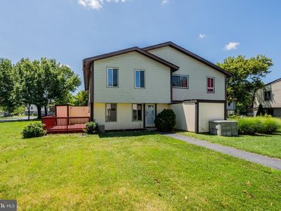 89 King Henry Cir #89