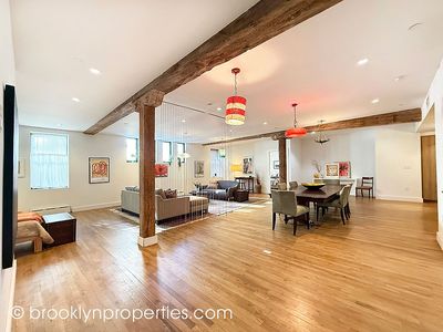 100 Lexington Ave APT 1F