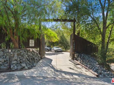 1640 Old Topanga Canyon Rd