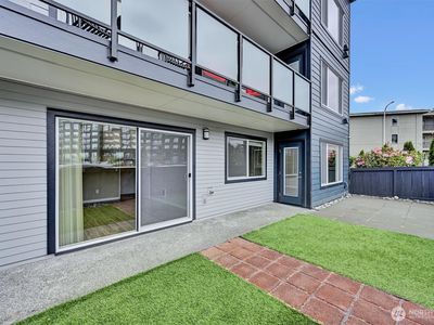 1175 Harrington Place NE #101