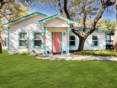 Property at 409 N 11th St, Fulton, TX