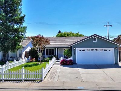 6024 Soares Pl