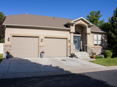 11026 S Crystal View Way