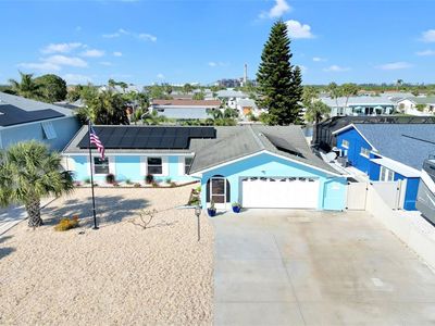 1015 Spindle Palm Way