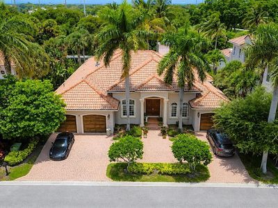 785 HARBOUR ISLE PLACE