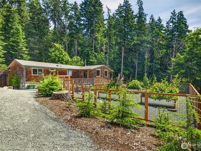 7489 Woody Lane