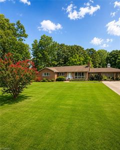 362 Happy Hollow Ct