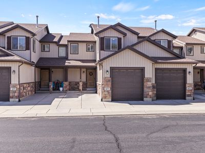1673 N 450 E