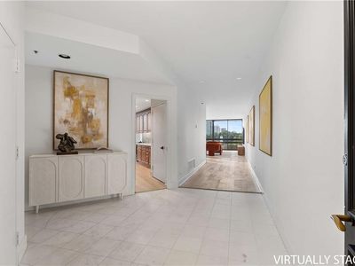2660 Peachtree Rd NW APT 11E