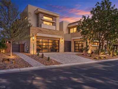 70 Grey Feather Dr