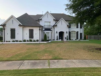 1596 Brackenshire Ln