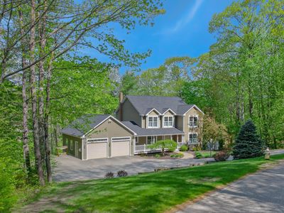 25 Hillview Lane