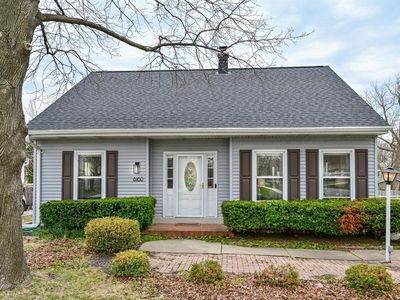 8180 North Regent ROAD