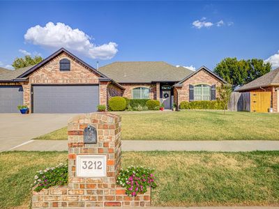 3212 Pin Oak Rd