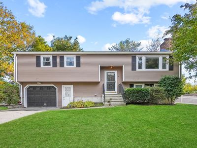 5 Hawthorne Cir