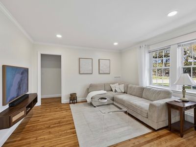 100 Boylston St APT 1