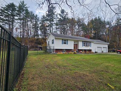 79 Dubois Rd