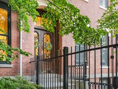 59 Rutland St #3