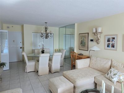 400 Kings Point Dr APT 1202