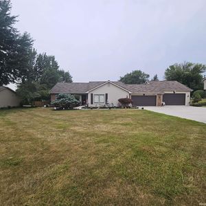 8605 Sakaden Pkwy