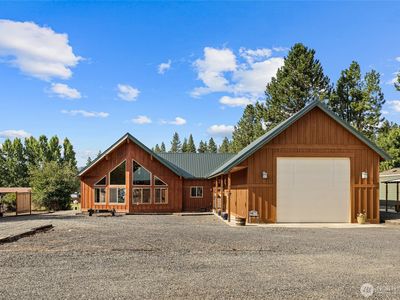 160 Ronald Ridge Drive