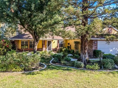 2608 English Oak Dr