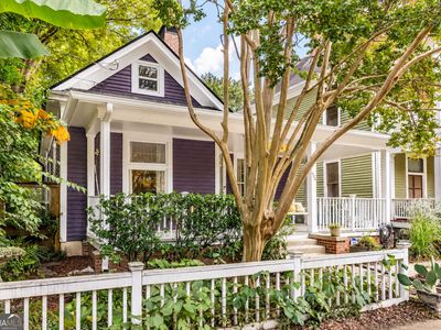 608 Grant St SE