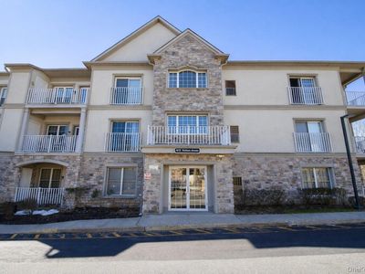 22 N De Baun Avenue #305